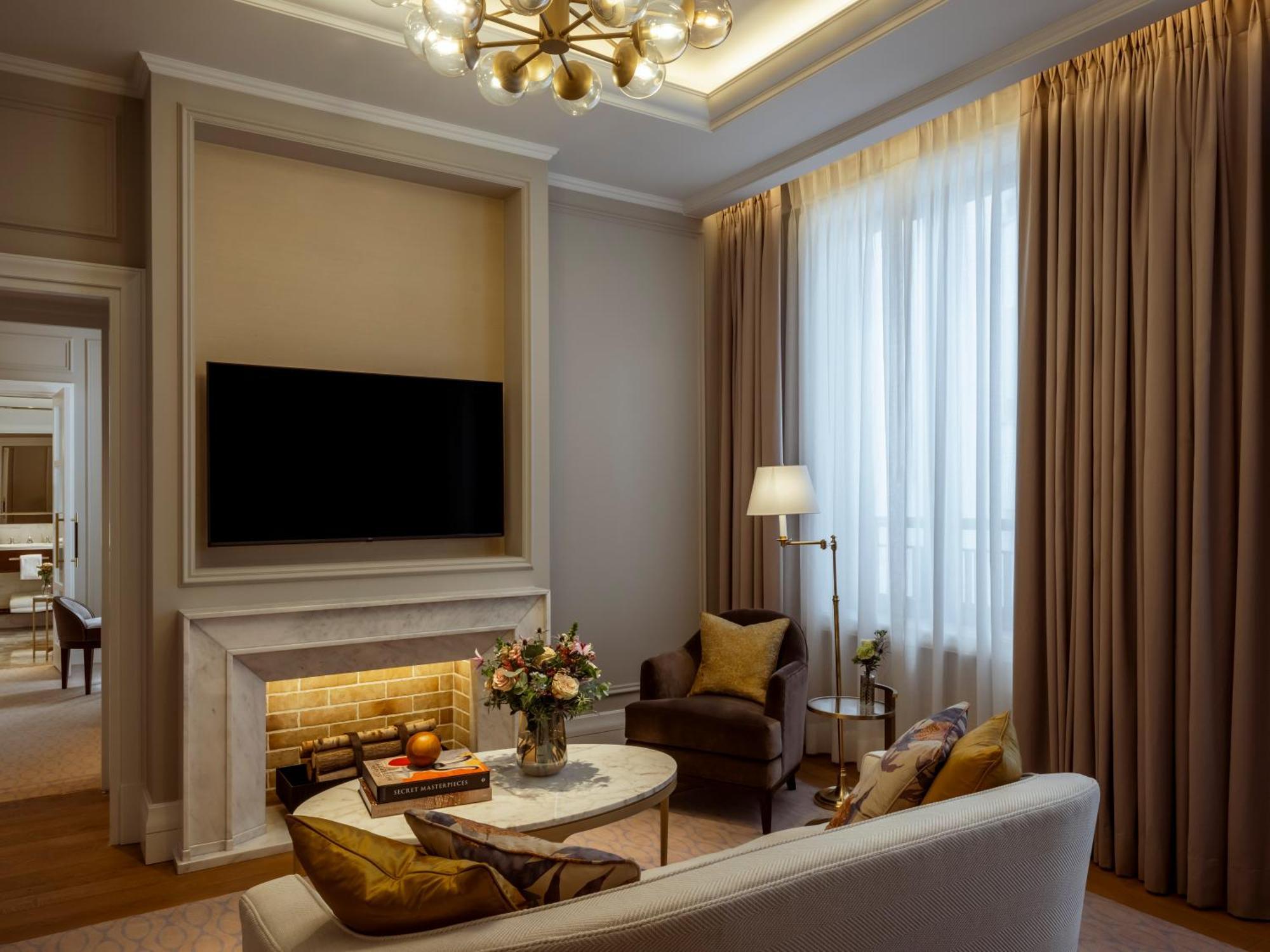 Corinthia Grand Hotel Astoria 브뤼셀 외부 사진